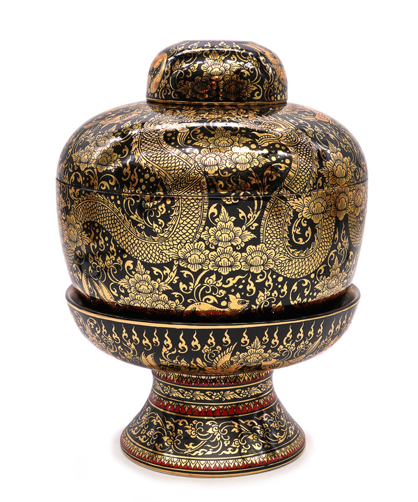 Thai Holy water jar, Thom-Thong pattern