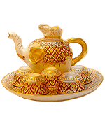 Elephant tea set in Phum-Kaw-Bin pattern ,matt glaze.